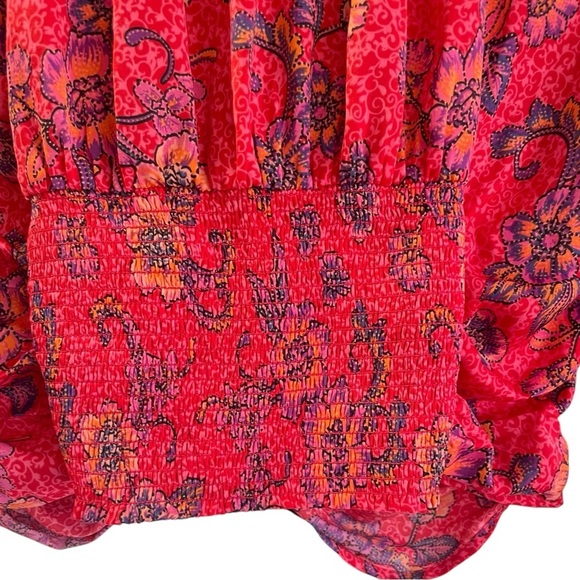 Free People Long Sleeve Floral V-Neck I Got You Printed Top Red Size Medium - Picture 8 of 16